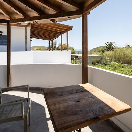 Vassilia On The Beach Serifos Livadakia Екстериор снимка
