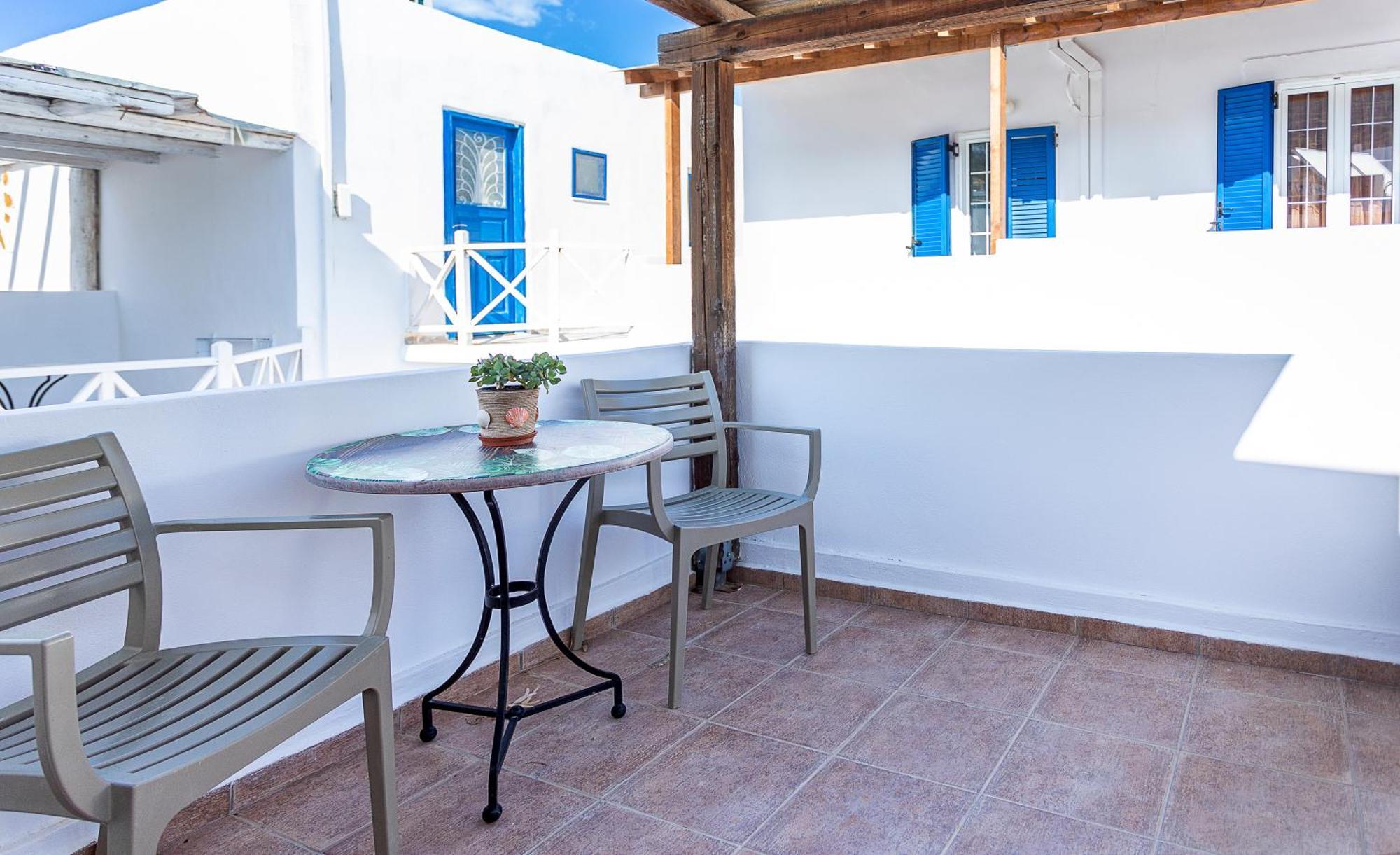 Vassilia On The Beach Serifos Livadakia Екстериор снимка